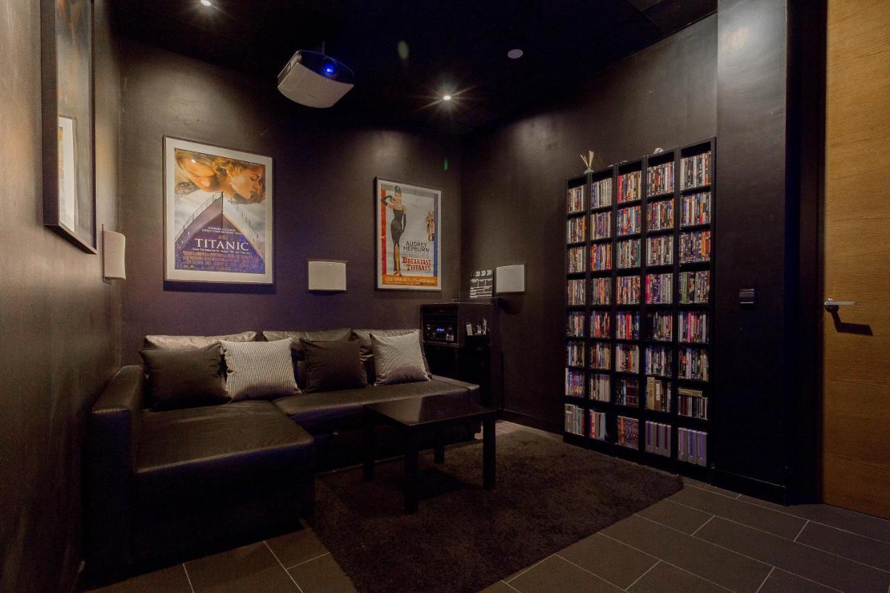 Vlvilla - Villa De Lujo En Valencia Con Piscina Privada Y Sala De Cine Burjassot Eksteriør bilde